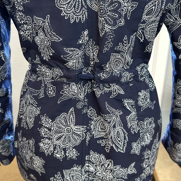 RAINCOAT ☔️ CUTEST ONE AROUND! HEI HEI Navy & White Print Raincoat - Picture 9 of 15